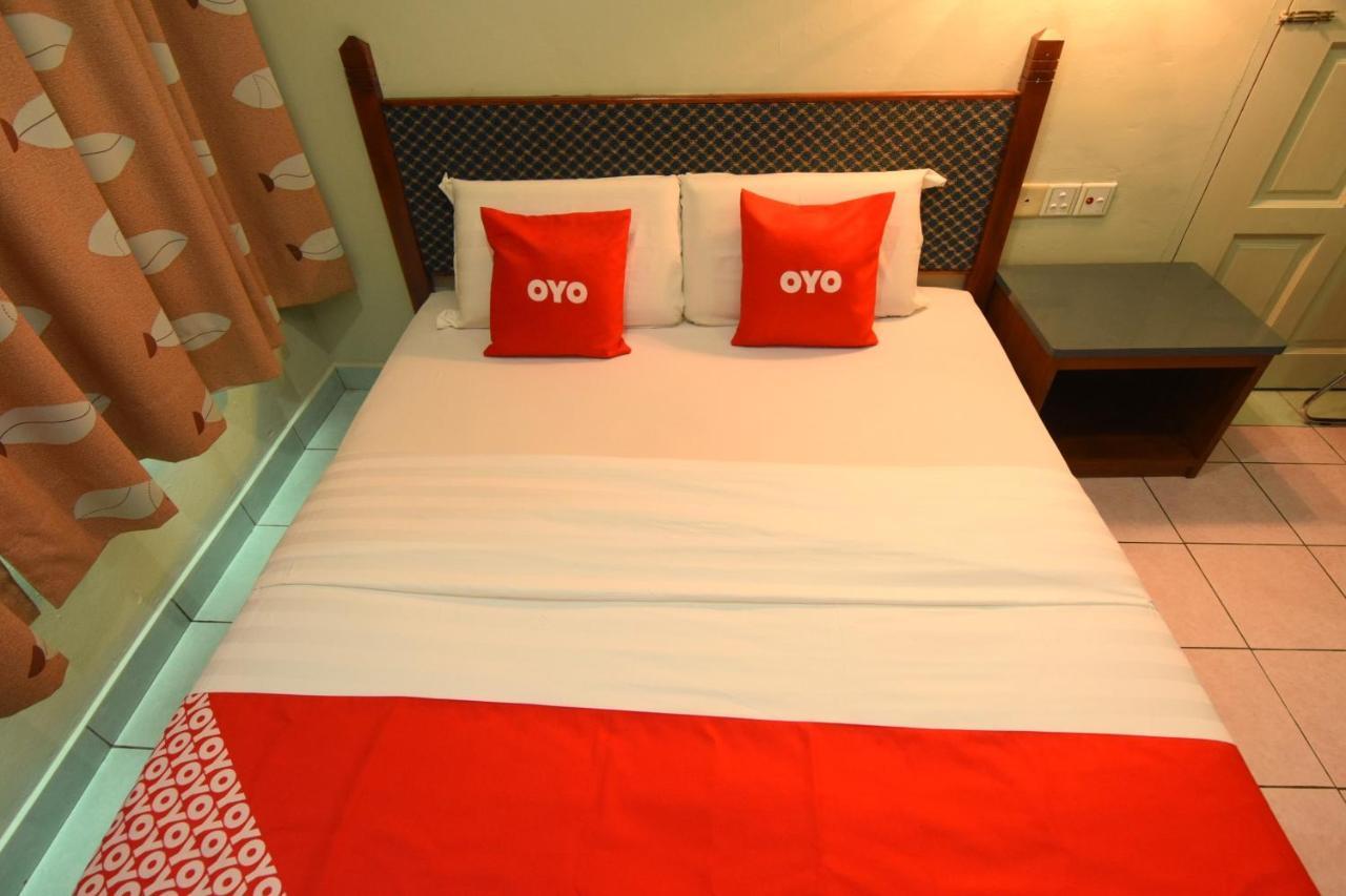 Oyo 89642 Highway Inn Mukah Kültér fotó