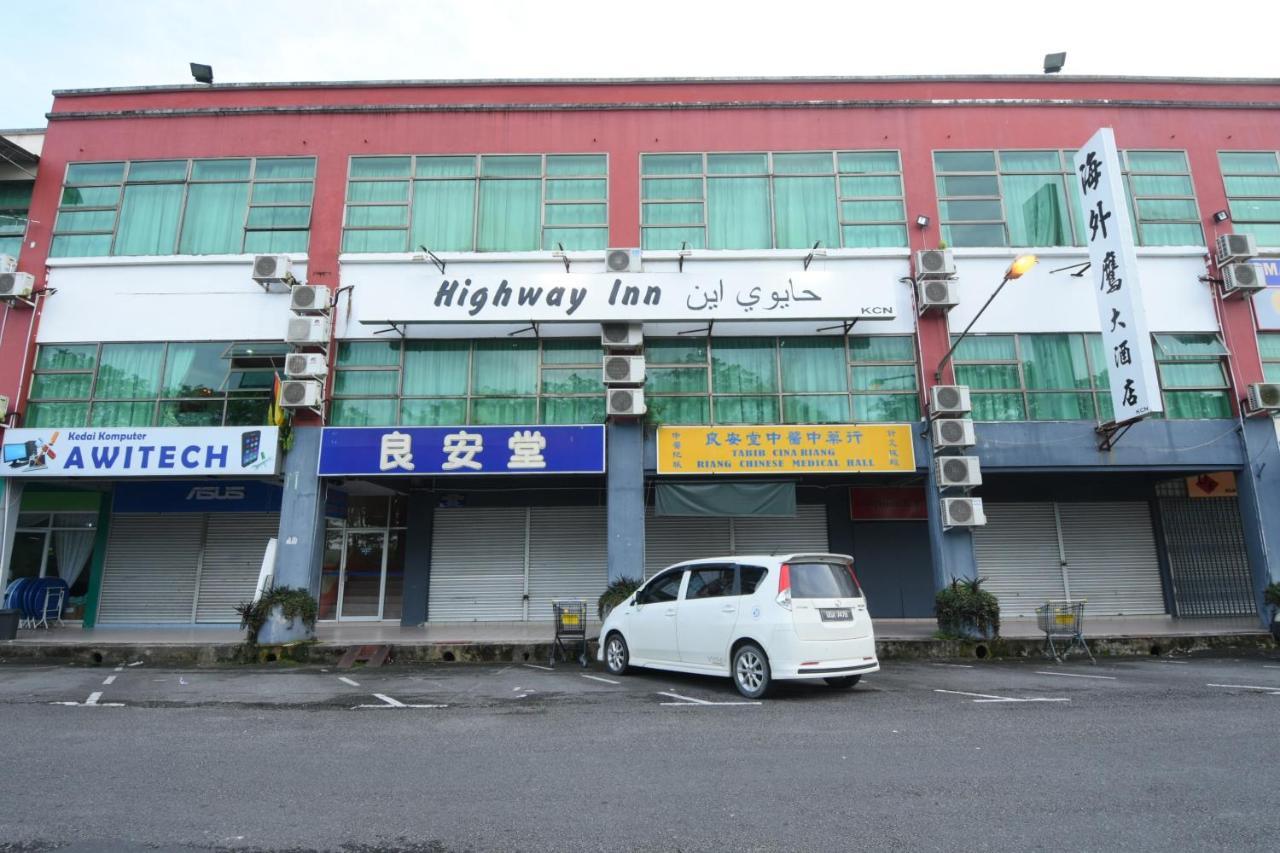 Oyo 89642 Highway Inn Mukah Kültér fotó