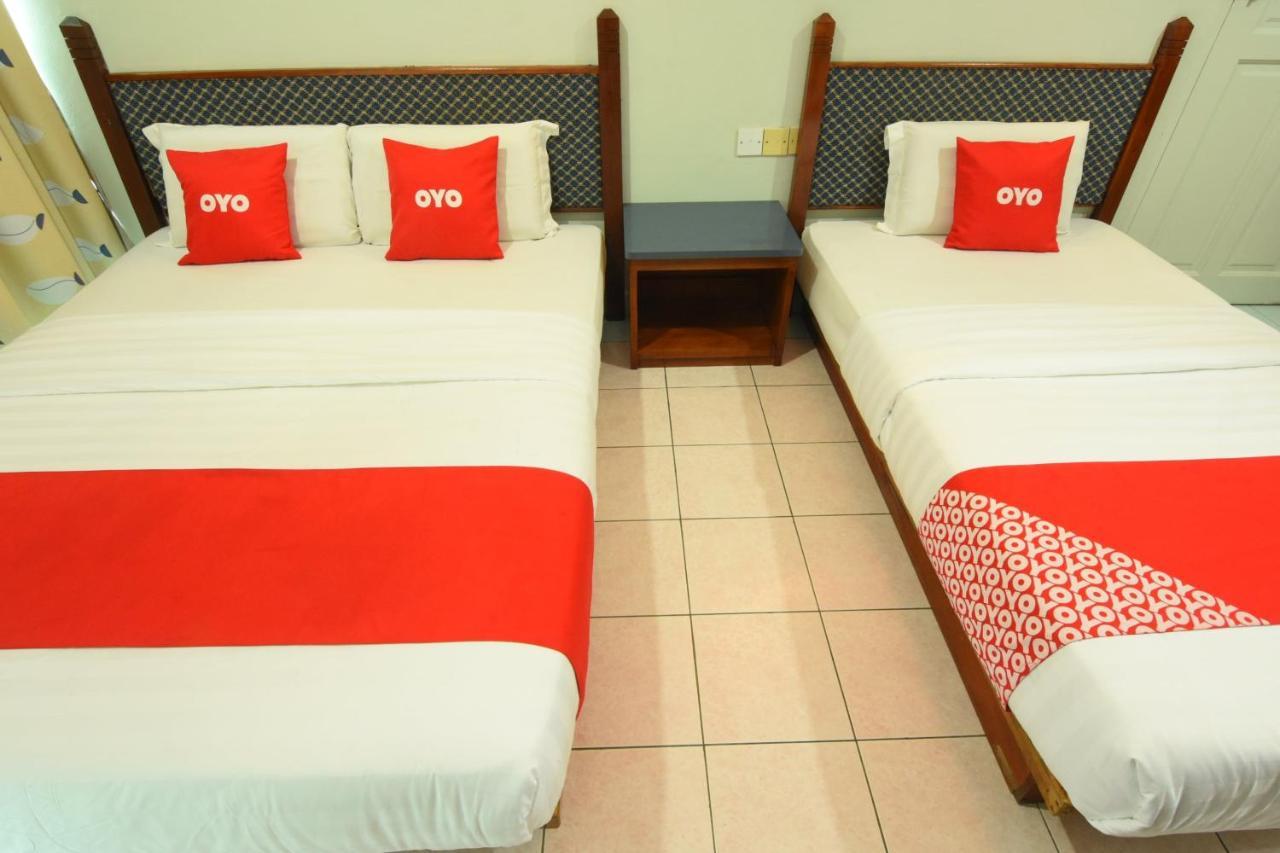 Oyo 89642 Highway Inn Mukah Kültér fotó